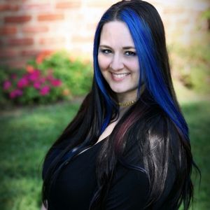 Meet your Posher, Daphne