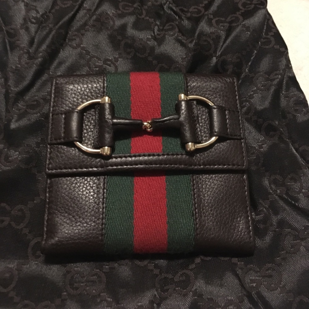 Authentic Gucci wallet