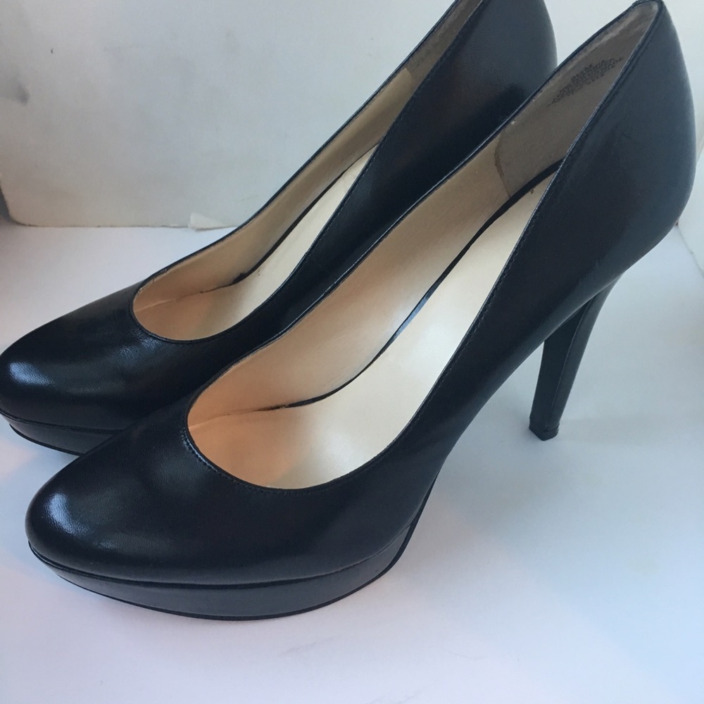 Black Nine West platforms