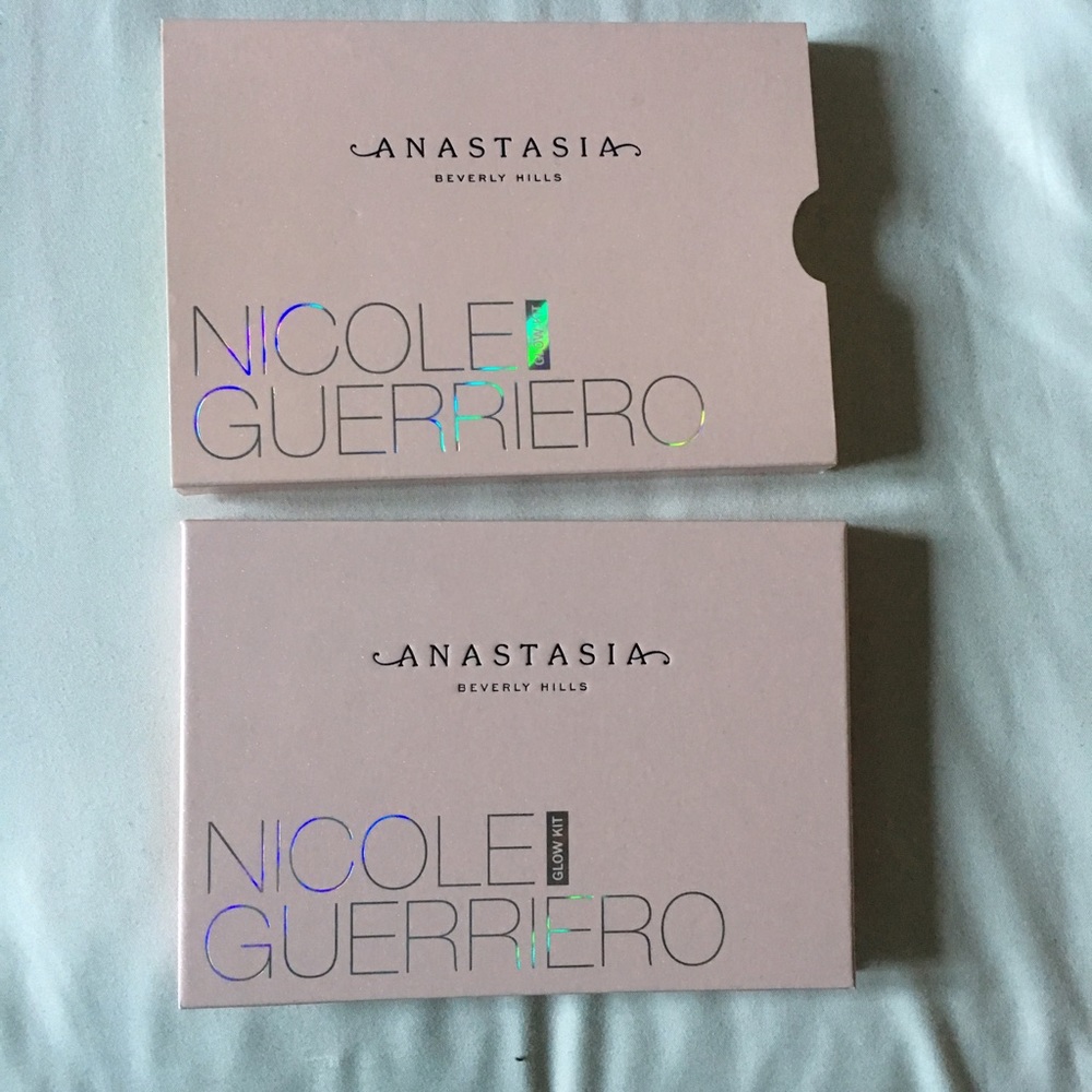 Anastasia Beverly Hills Nicole Guerrero Glow Kit