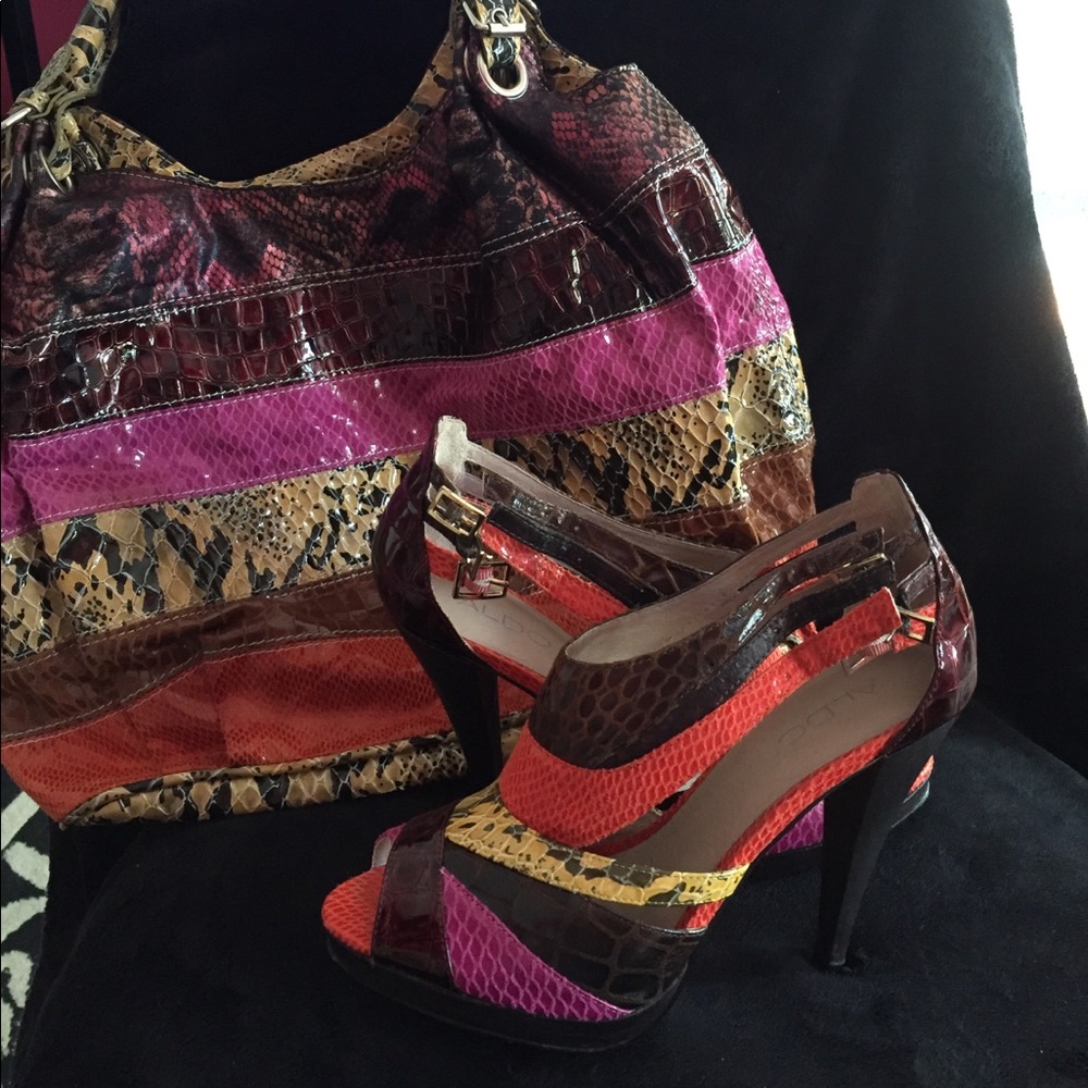 Used peep-toe heels w/ matching purse