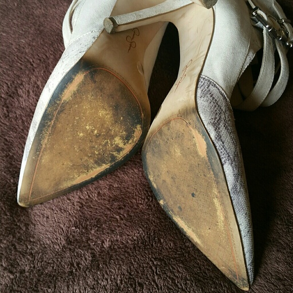 *SOLD*Jessica Simpson suede heels - Picture 6 of 7