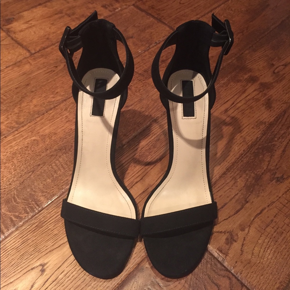 Black forever 21 heels