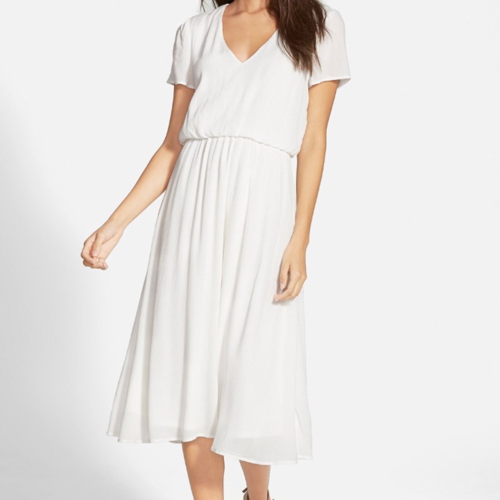 Pretty white crepe midi dress