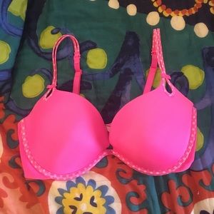 Victoria's Secret Gorgeous Bra