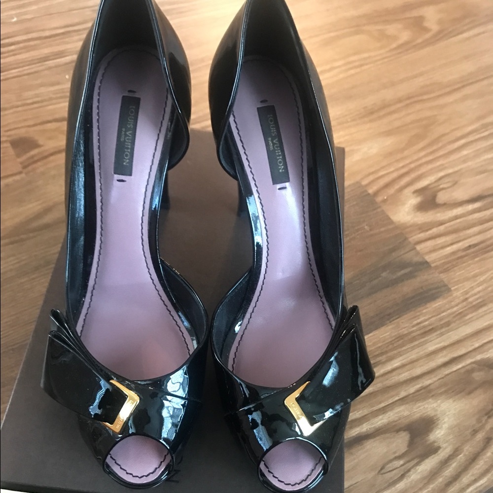 LV heels purple insole.