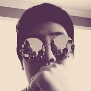 Meet your Posher, Jonathan