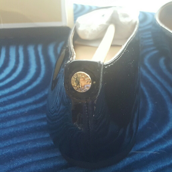 SOLD!Michael Kors Arianna patent leather flats sz8 - Picture 3 of 7