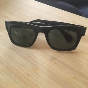 Vintage Ray Ban Ray-Ban Plainsman Sunglasses
