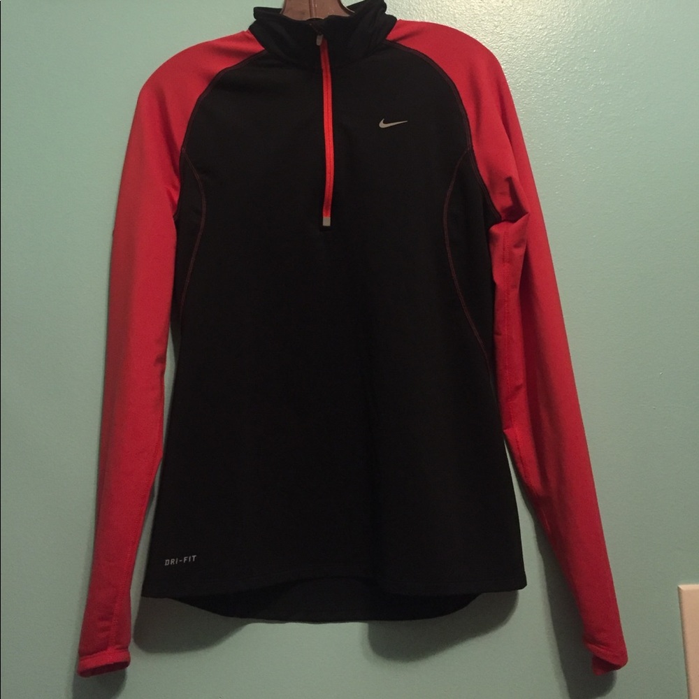 Nike Dri-Fit Running 3/4 zip. Size M