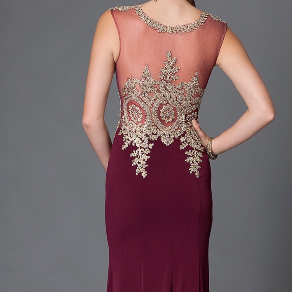 Beautiful Prom Dress - Picture 2 of 3