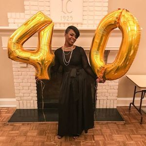 Meet your Posher, Latisha