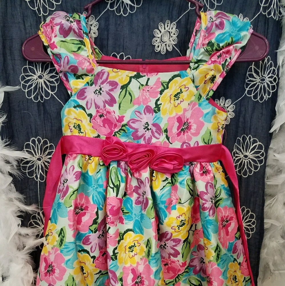 Girl Dress size 5