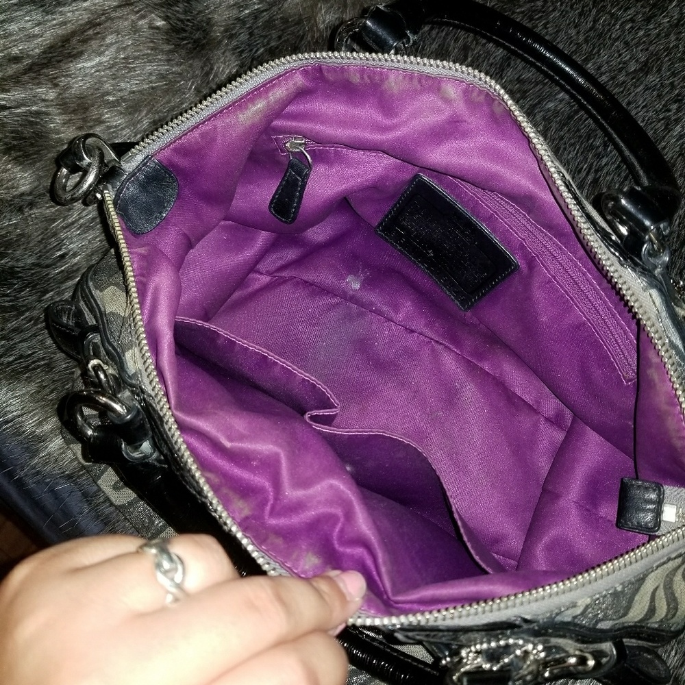 Authentic Coach Purse - Picture 5 of 6
