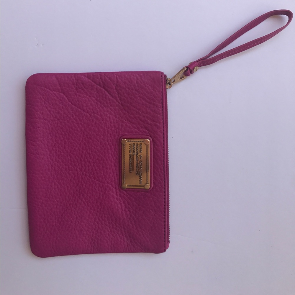 Marc by Marc jacobs wristlet
