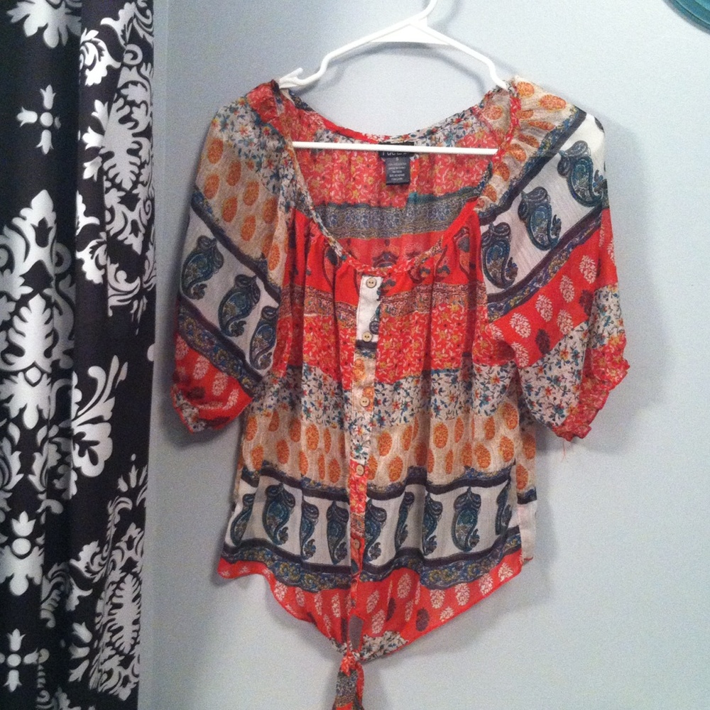 Cute & fun shear top!!!