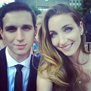 Meet your Posher, Val