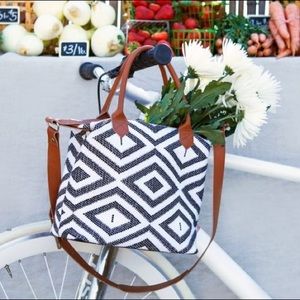 Tribe Alive Carryall bag