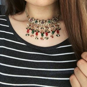 Necklace & earring set