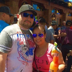 Meet your Posher, Pedro