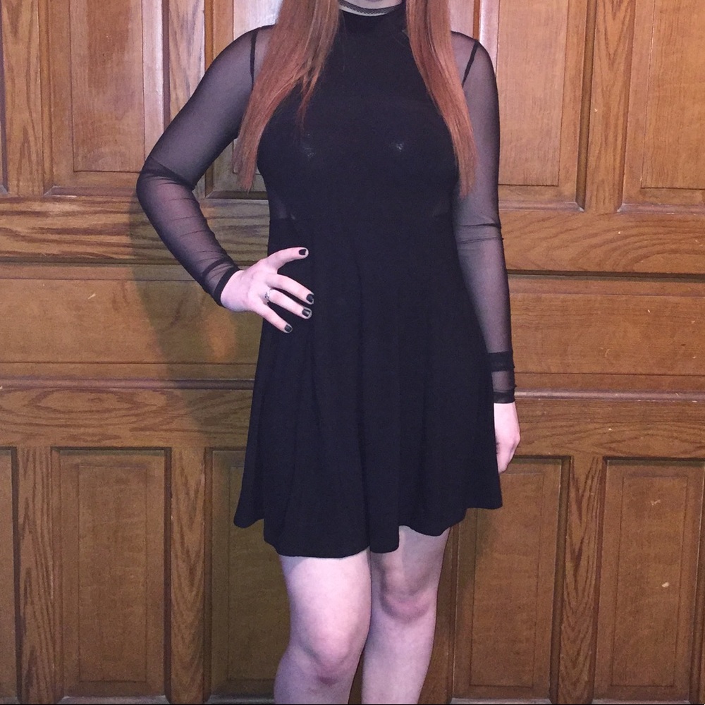 Mesh paneled flare dress