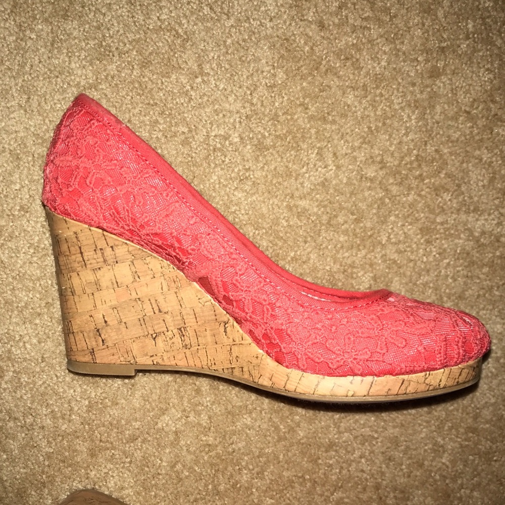 Pink lace wedges