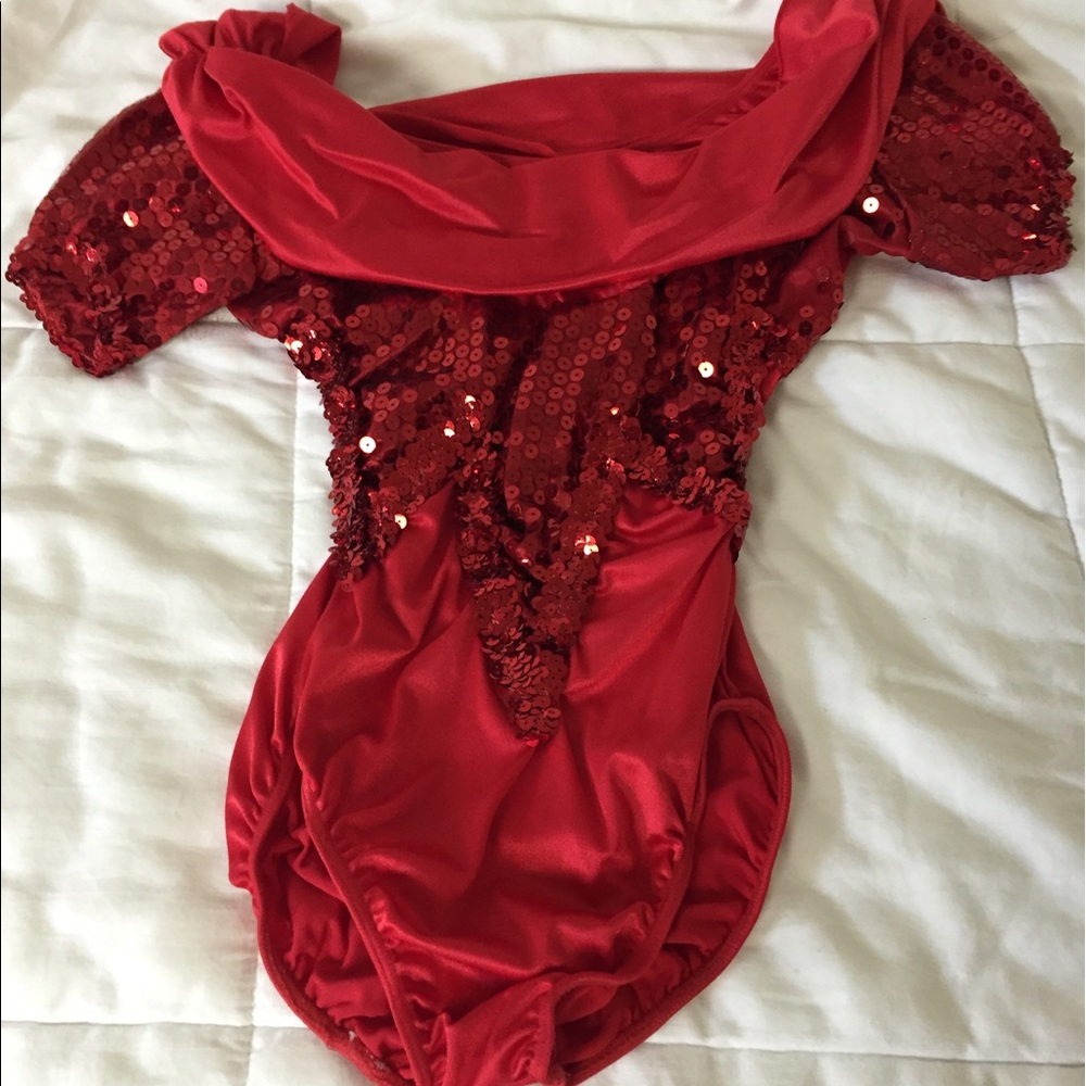 Red sequined short sleeve medium adult costume