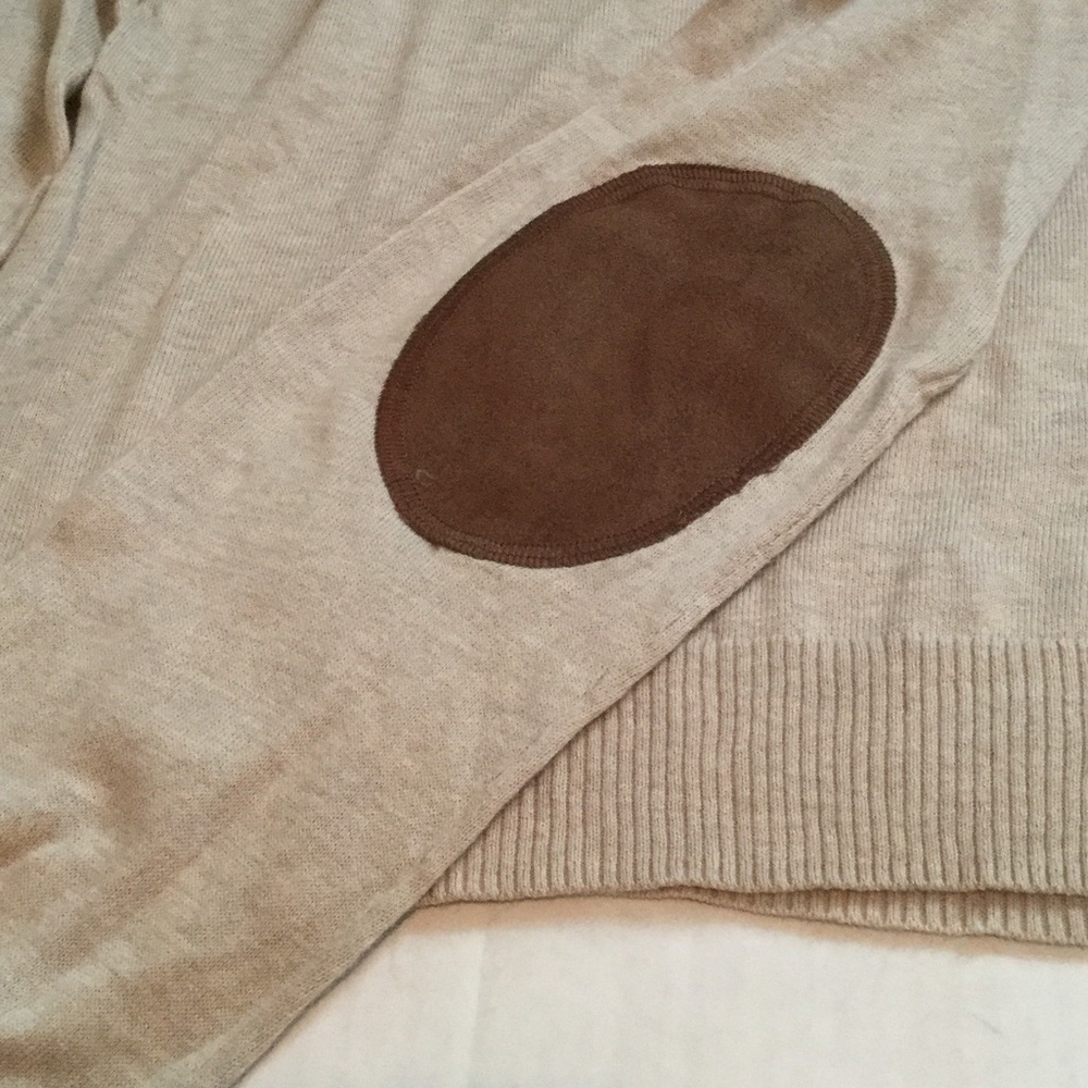 Bp sweater - Picture 2 of 3