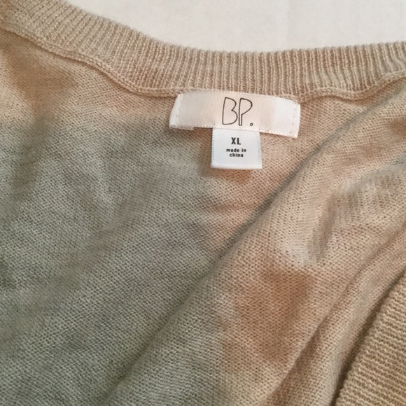 Bp sweater - Picture 3 of 3