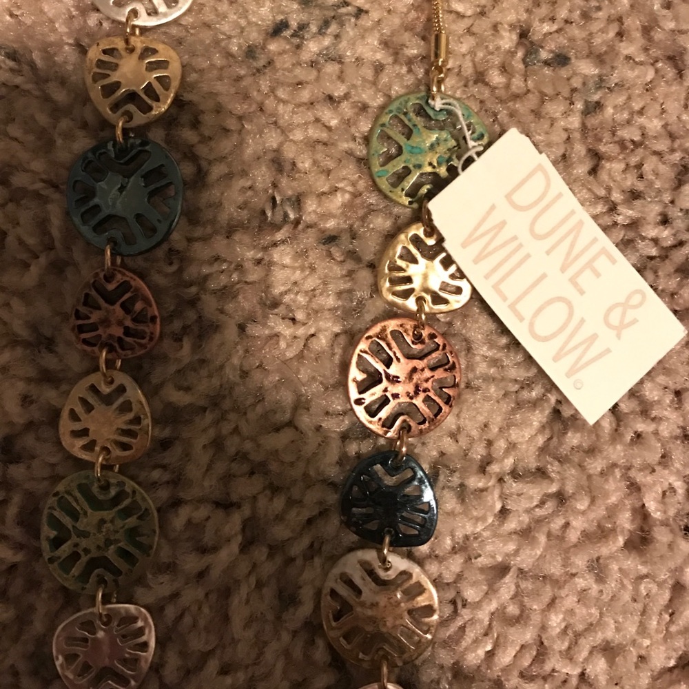 Dune and Willow long necklace