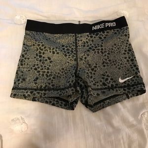 Nike pro compression shorts