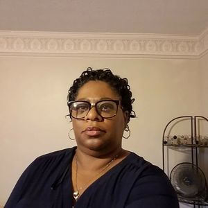 Meet your Posher, Betina
