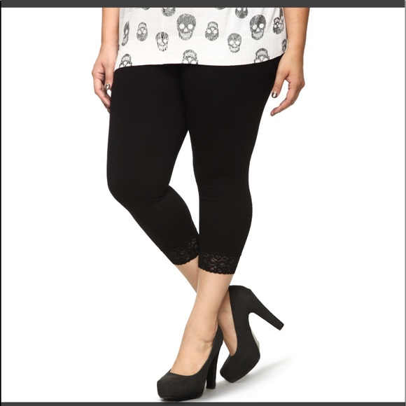 torrid capri leggings