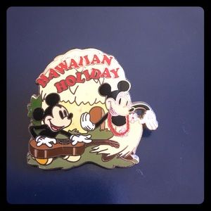 Disney Collectors Pin