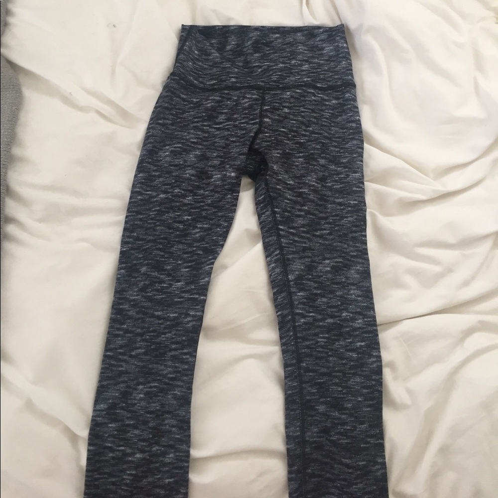 Lululemon wunder under full length leggings size 4