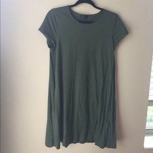 Swingy Green A-line Tee dress with pockets