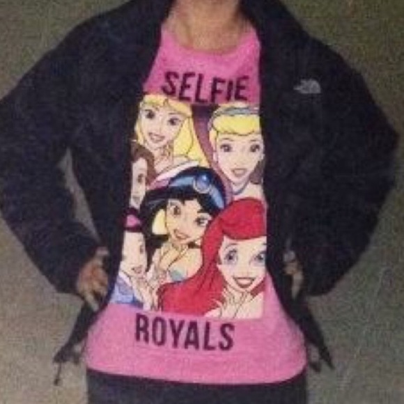 Disney princess sweatshirt "selfie royals" - Picture 2 of 4