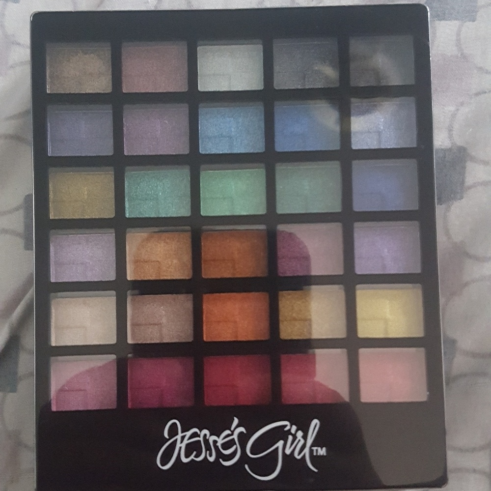 Jesse's Girl Eyeshadow Pallet