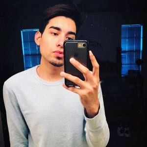 Meet your Posher, Christopher