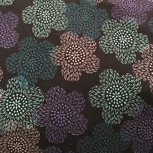 Carly -Leggings Material-Black with Drawn Flowers