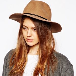 ☘️HOST PICK☘️ ASOS Felt Fedora