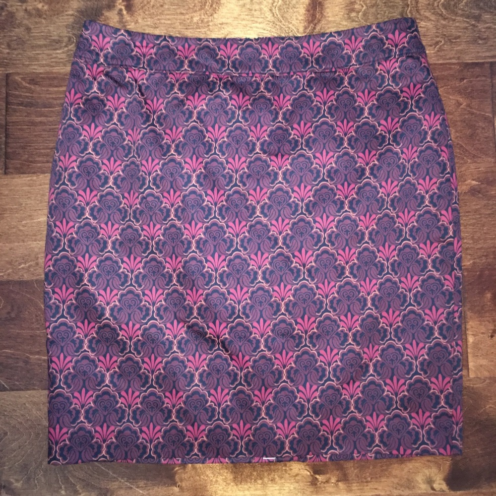 Loft Pencil Skirt