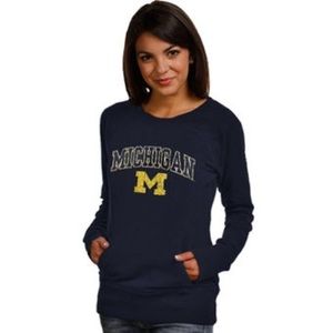 UNIVERSITY OF MICHIGAN pullover barely worn 💛💙!!