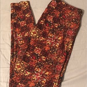 Lularoe TC leggings EUC
