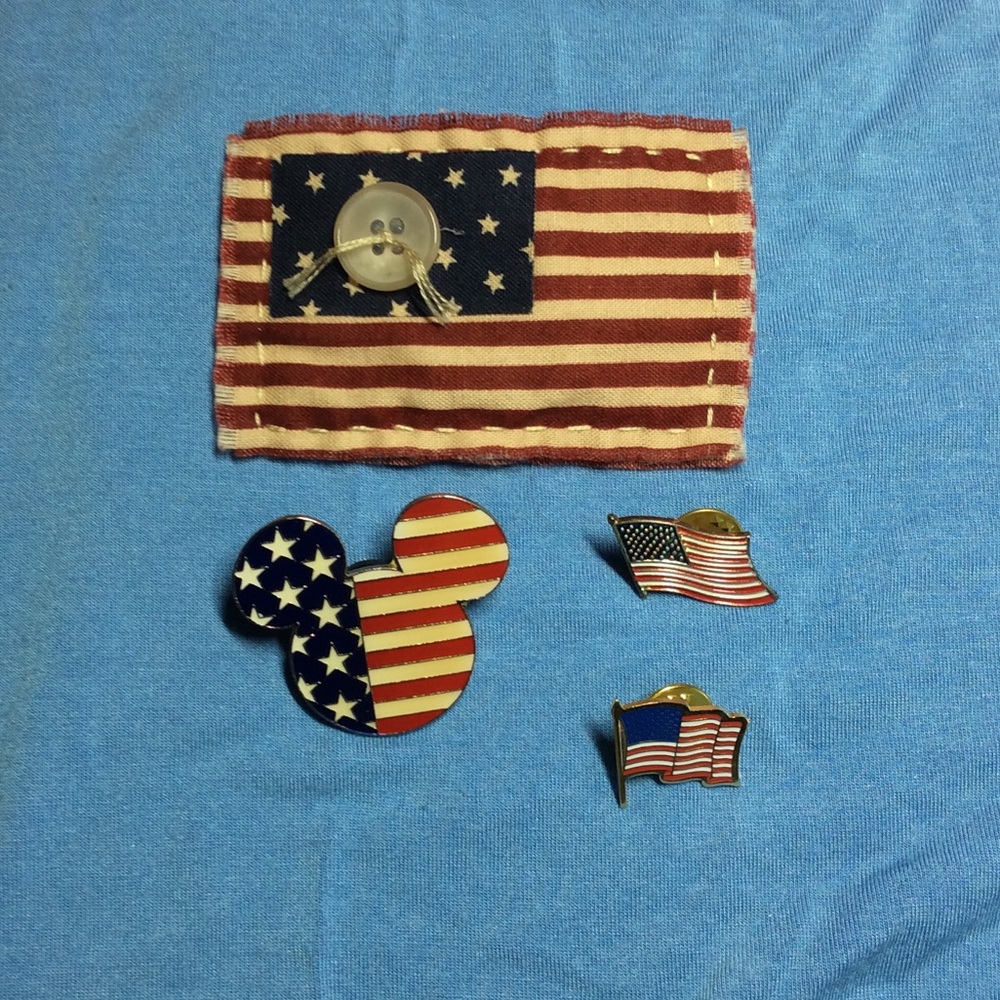 Flag Pins