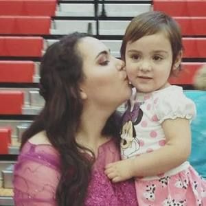 Meet your Posher, Lily