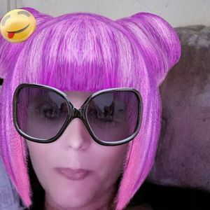 Meet your Posher, Kendra