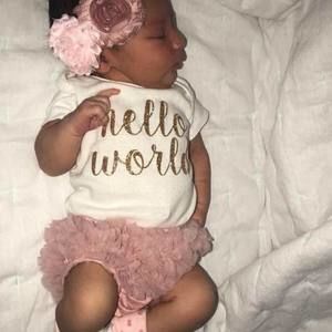 Meet your Posher, Juanita