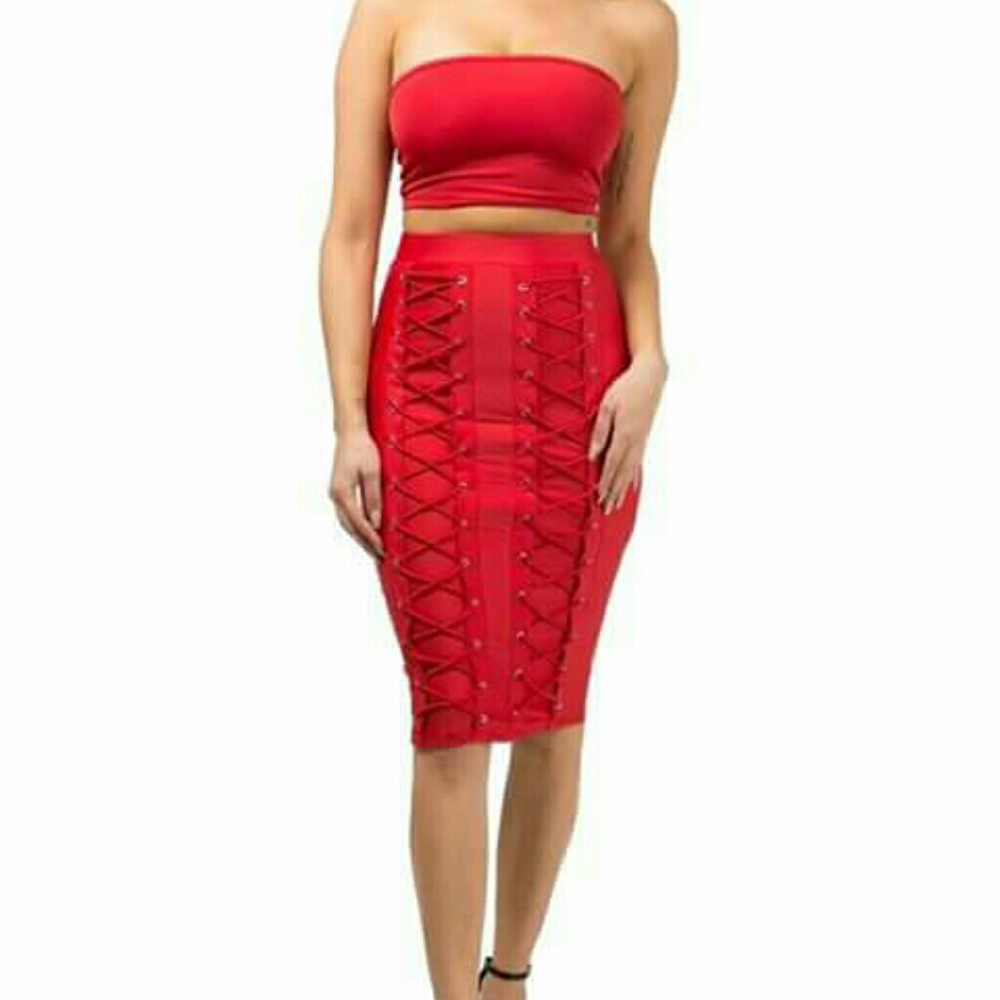 Red lace set