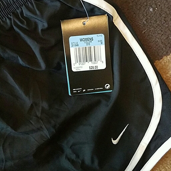 NWT Nike Running Shorts - Picture 3 of 5